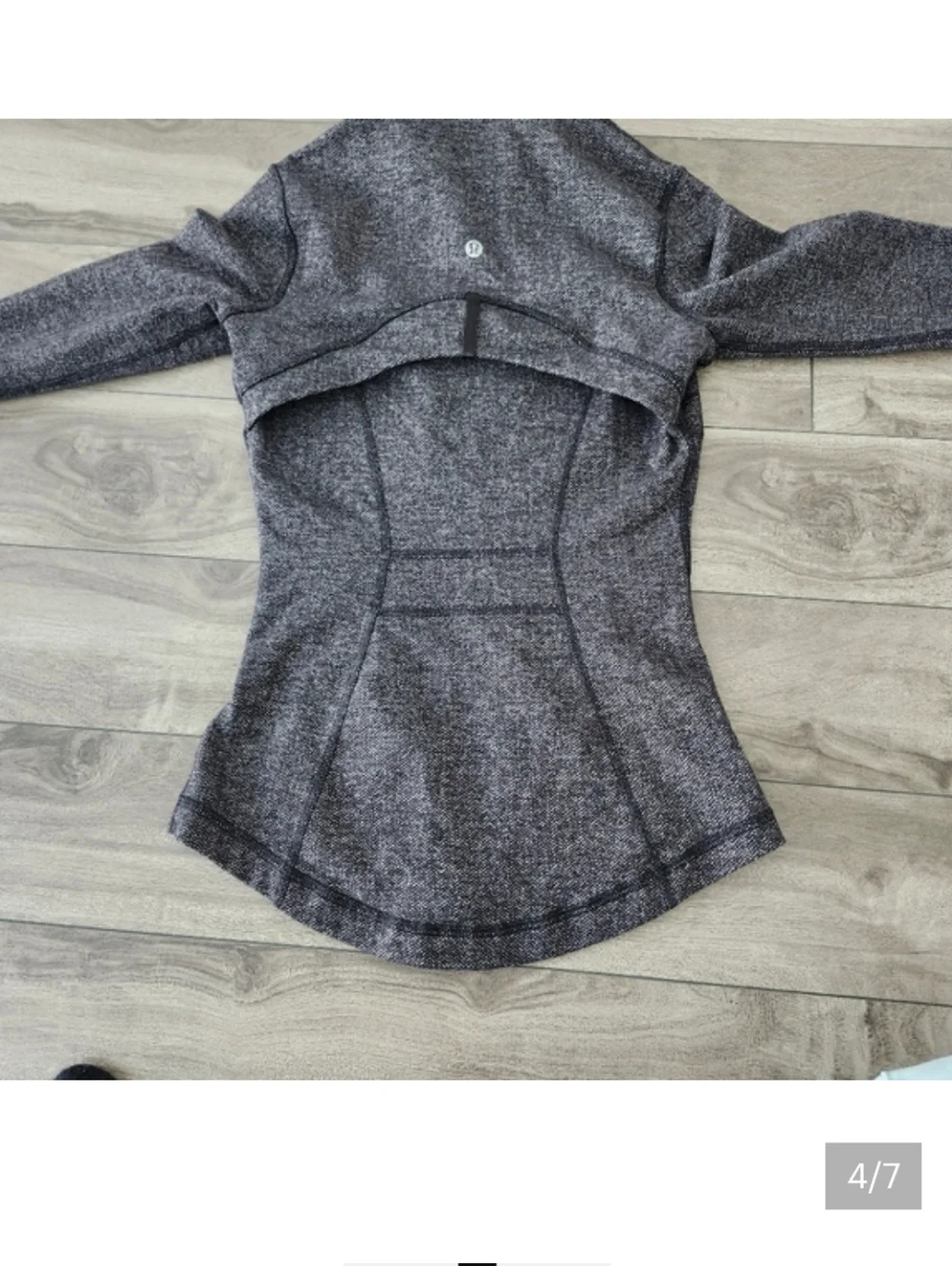 Small Lululemon Define Jacket - Picture 3 of 7